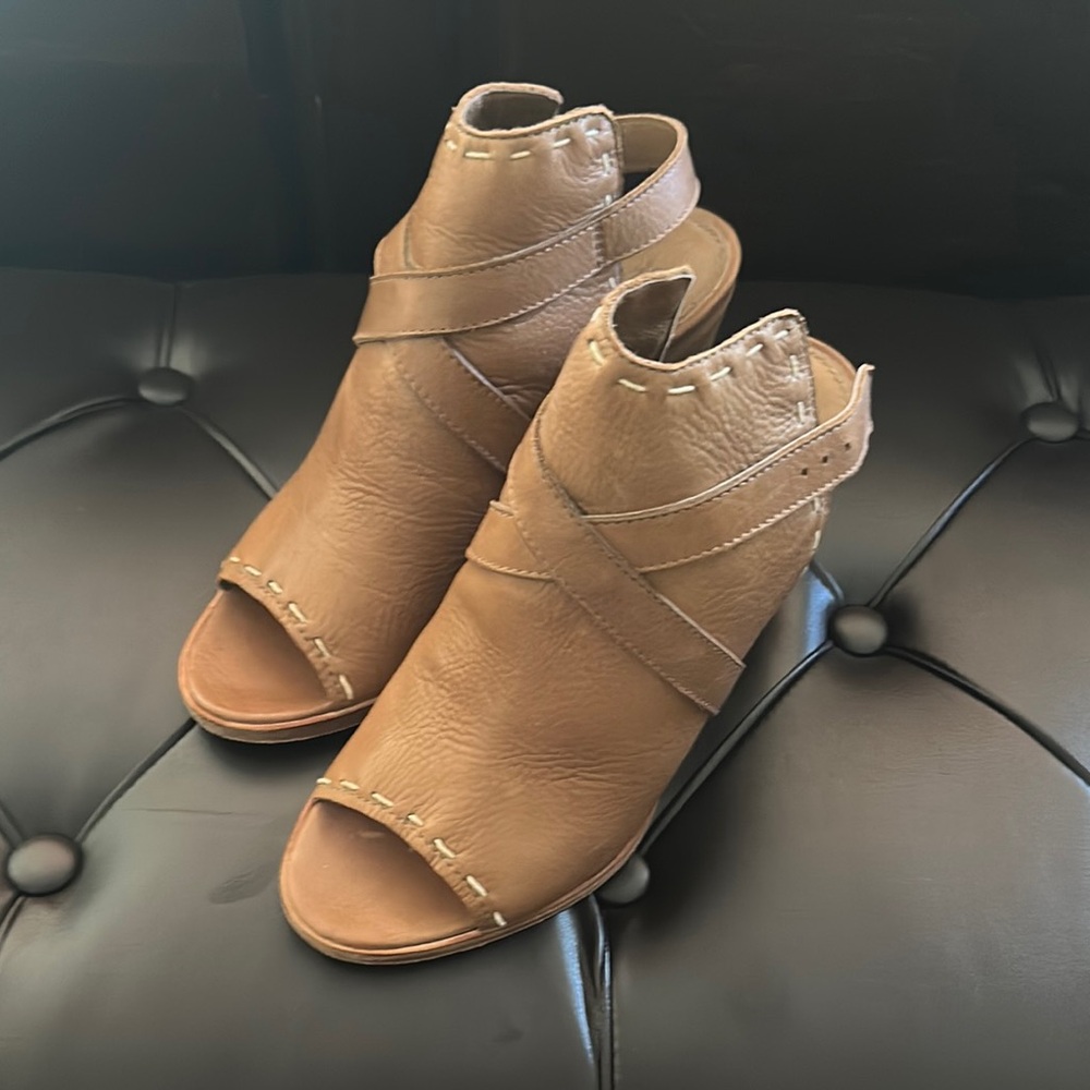 Frye Tan Mules with Stacked Heel